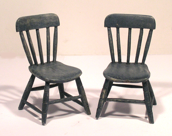 Miniature Shaker Country Thumb Back Chair